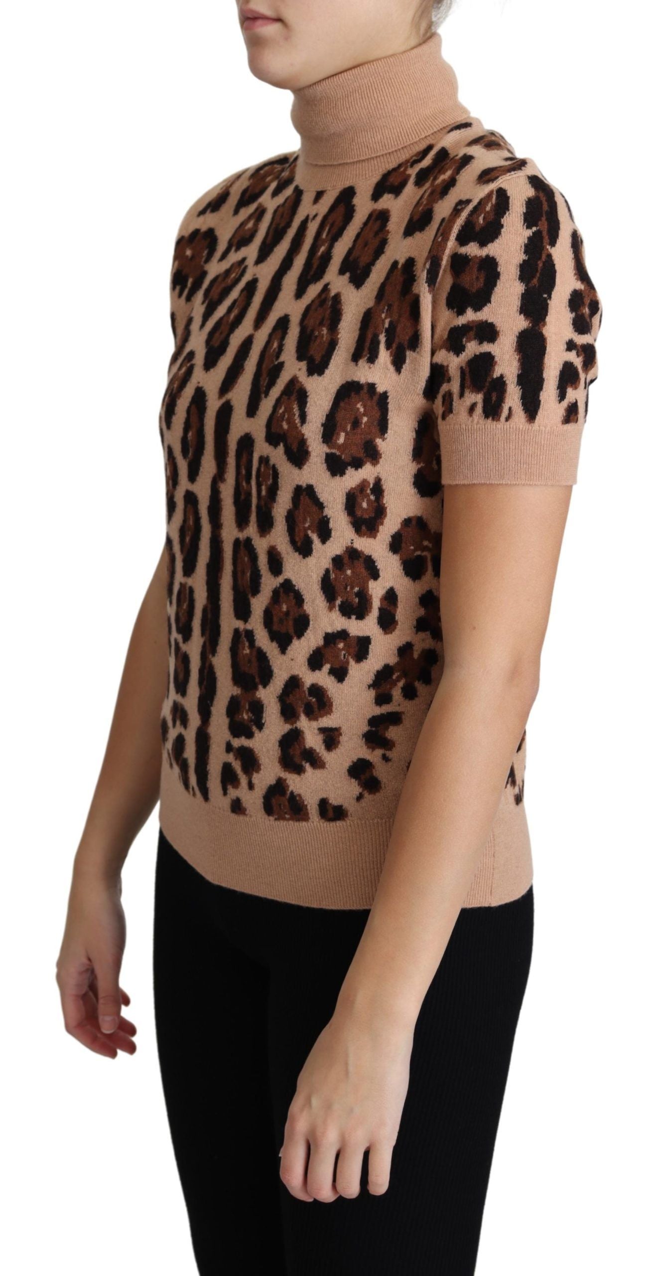 Dolce & Gabbana Elegante top de cuello alto de lana con estampado de leopardo