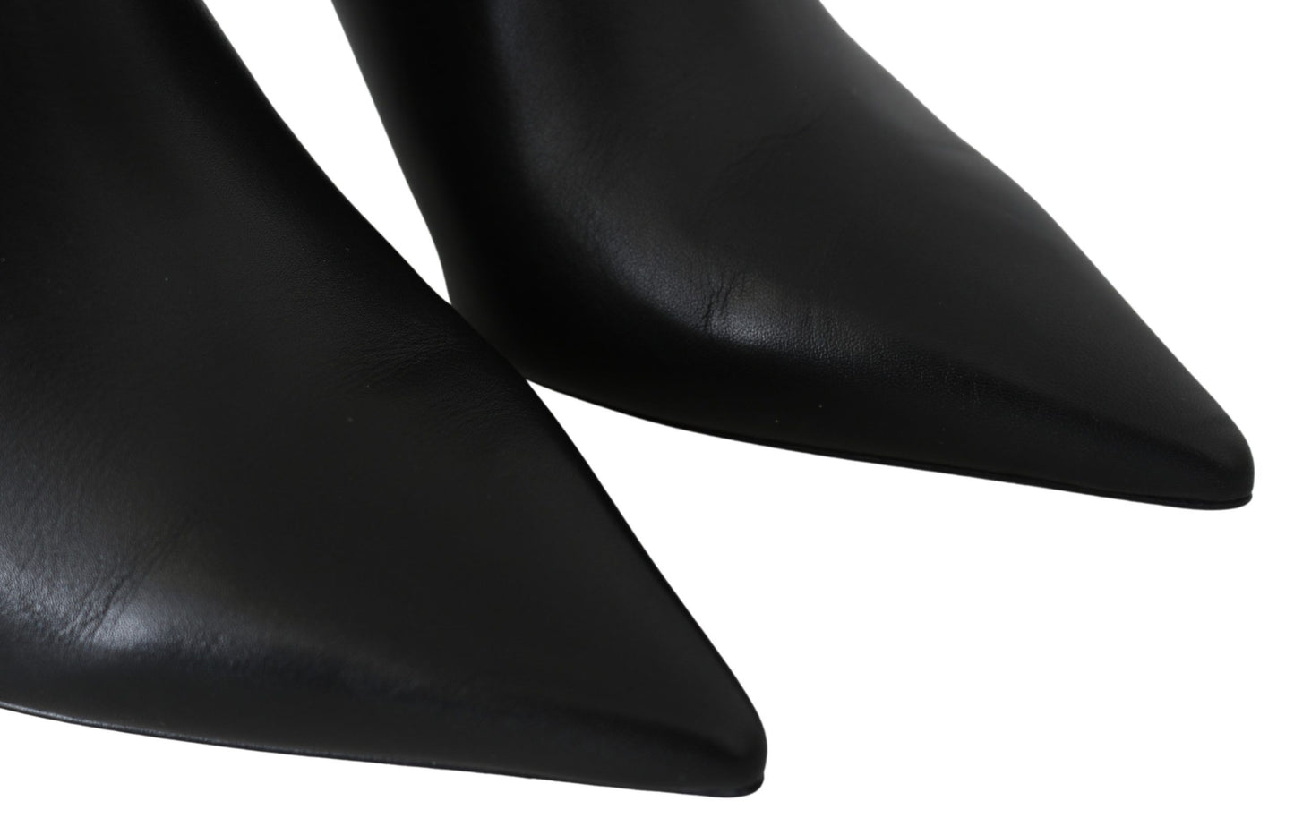 Jimmy Choo Elegant Black Gold Leather Pumps – EU37.5/US7.5 par Jimmy Choo | Disponible sur Sandy Store ByNet