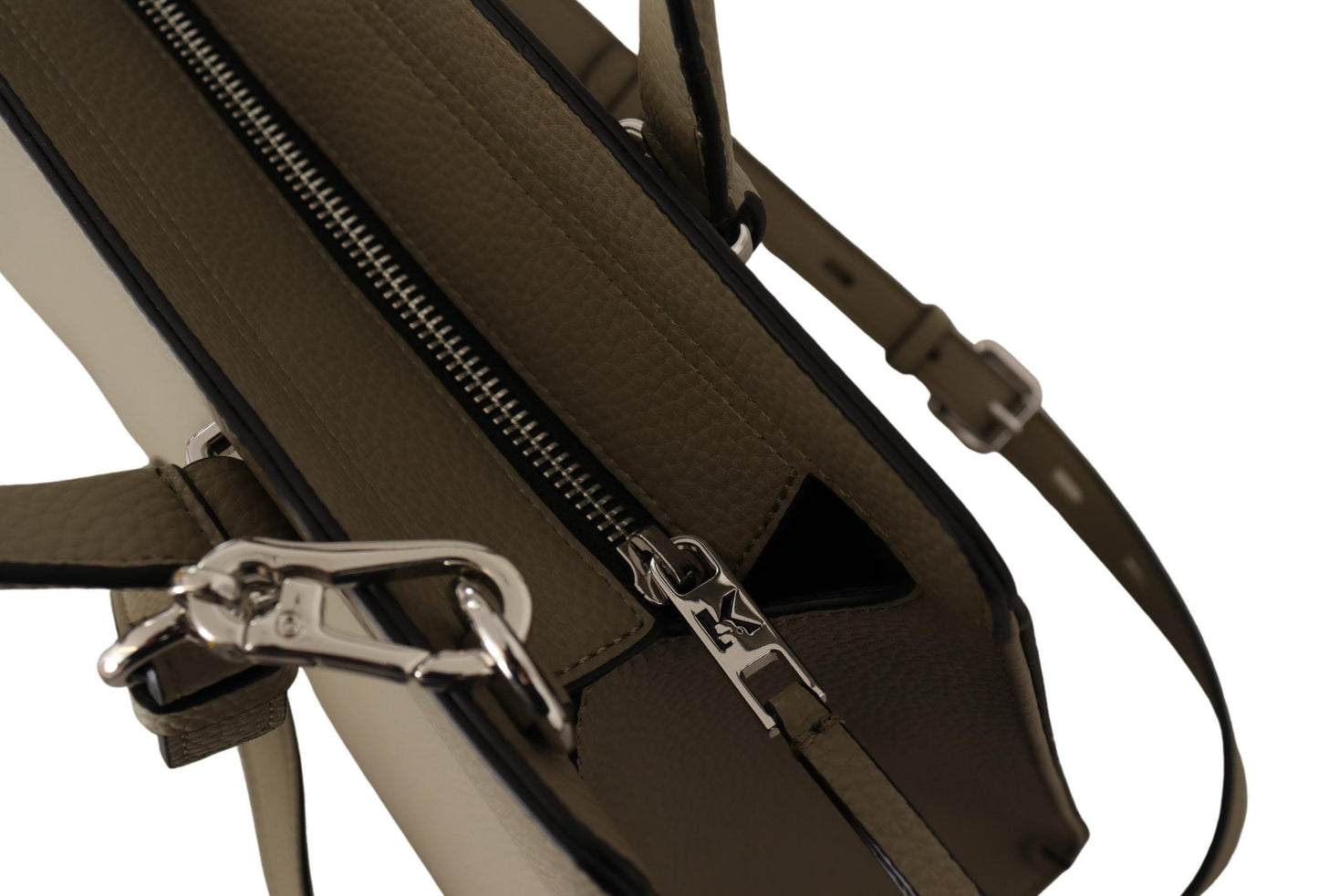 Karl Lagerfeld Enchanting Sage Green Leather Tote – par Karl Lagerfeld | Disponible sur Sandy Store ByNet