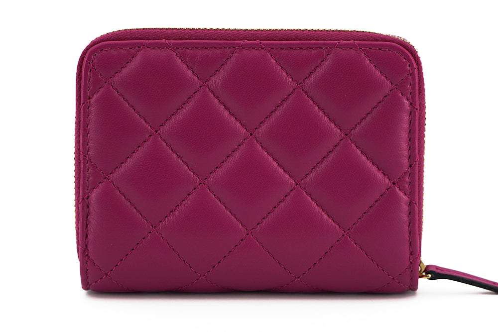 Versace Elegant Purple Quilted Leather Wallet – par Versace | Disponible sur Sandy Store ByNet