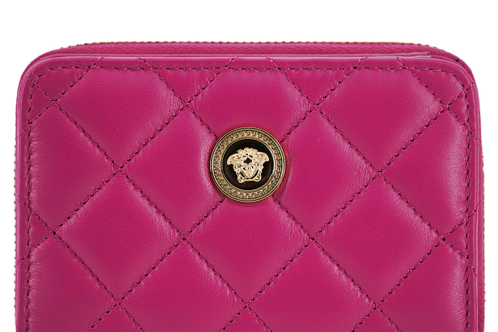 Versace Elegant Purple Quilted Leather Wallet – par Versace | Disponible sur Sandy Store ByNet