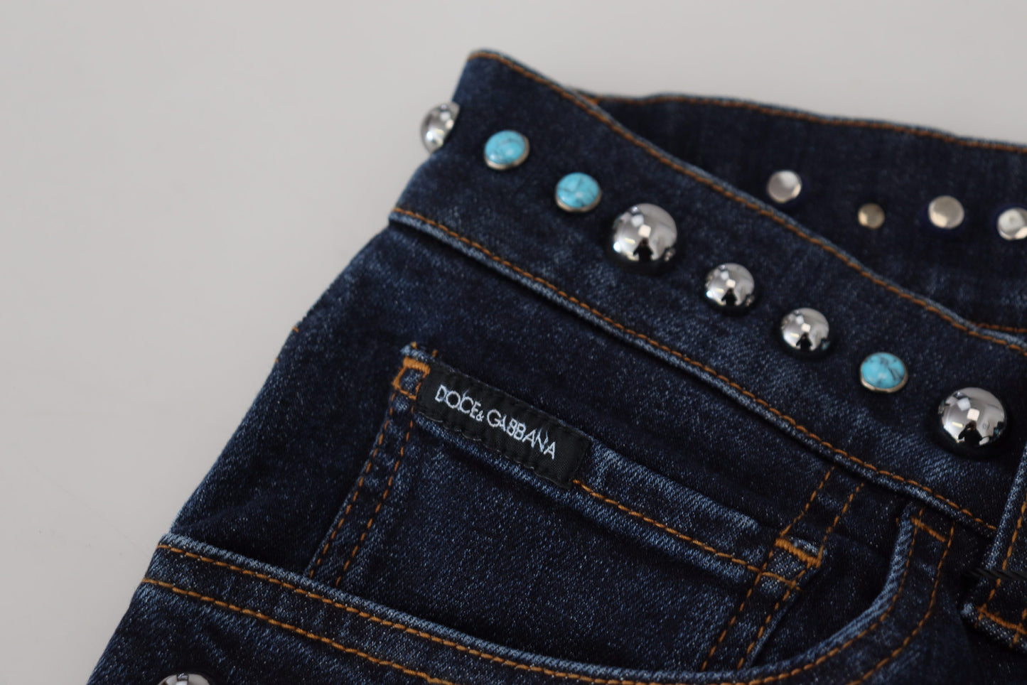 Dolce & Gabbana Vaqueros vaqueros Opulence con tachuelas