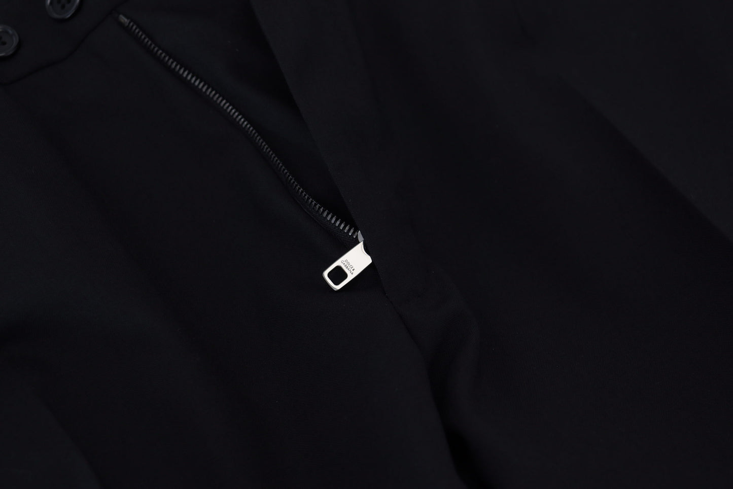 Dolce & Gabbana Elegante pantalón negro de mezcla de lana