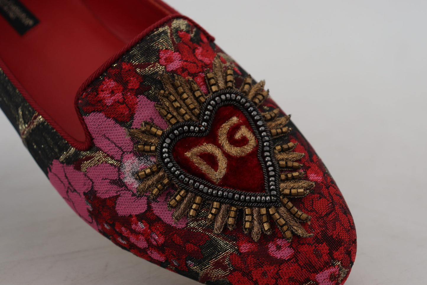 Bailarinas Dolce & Gabbana de piel y tejido multicolor con parche del Sagrado Corazón