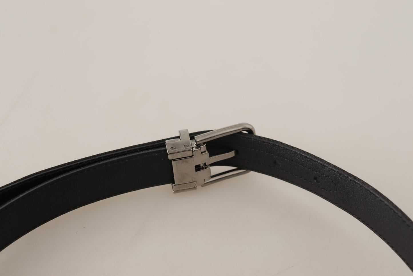 Dolce & Gabbana Elegante cinturón de lona y piel negro