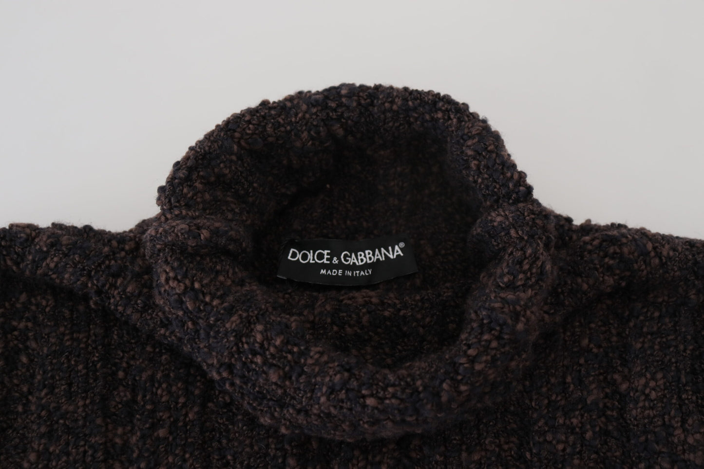 Dolce & Gabbana Jersey elegante de mezcla de lana con cuello alto