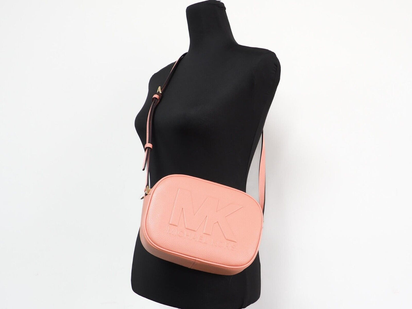 Michael Kors Jet Set Travel Medium Sherbert Leather Oval Camera Crossbody Bag – par Michael Kors | Disponible sur Sandy Store ByNet