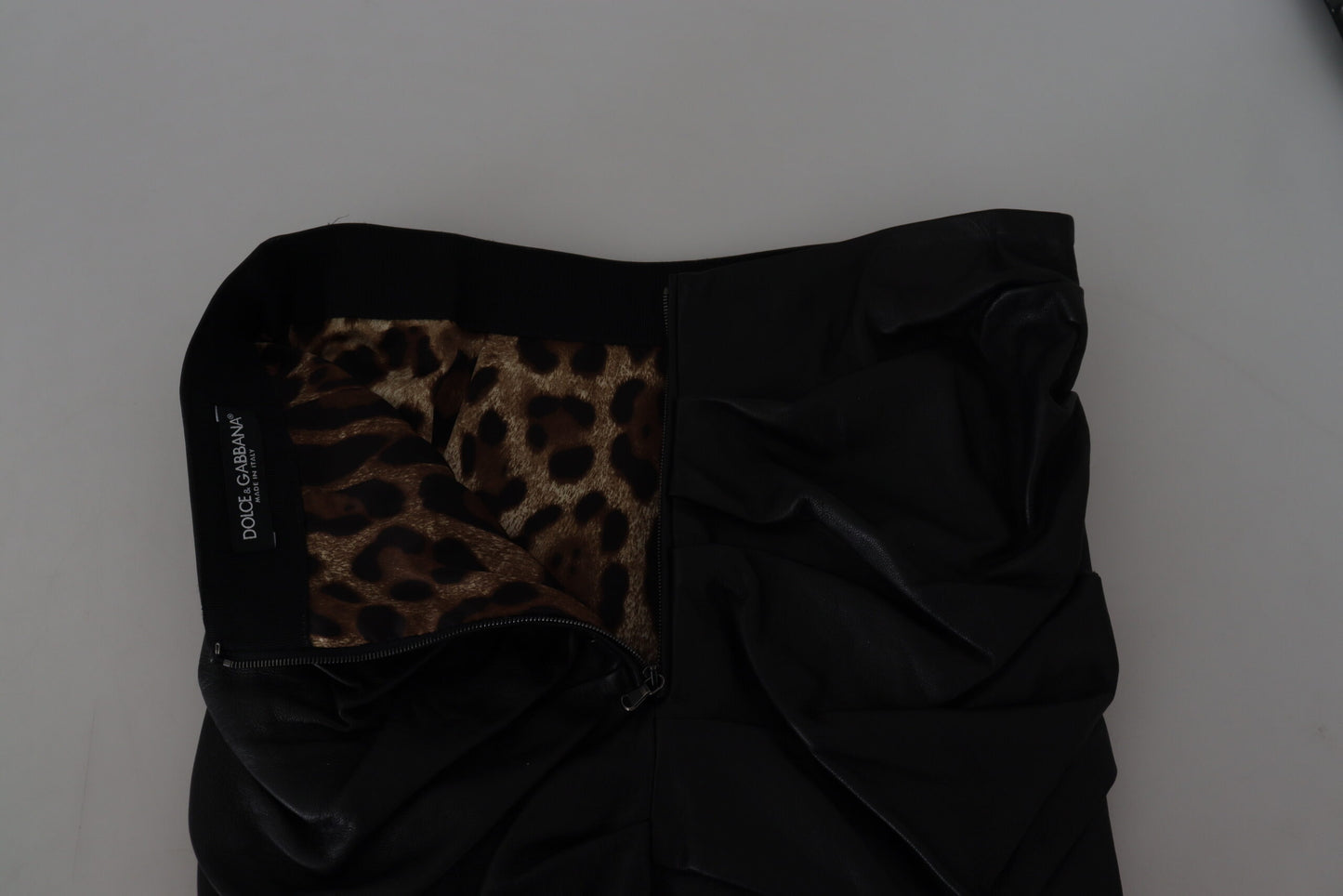Dolce & Gabbana Minifalda elegante de cuero con corte en A y cintura alta