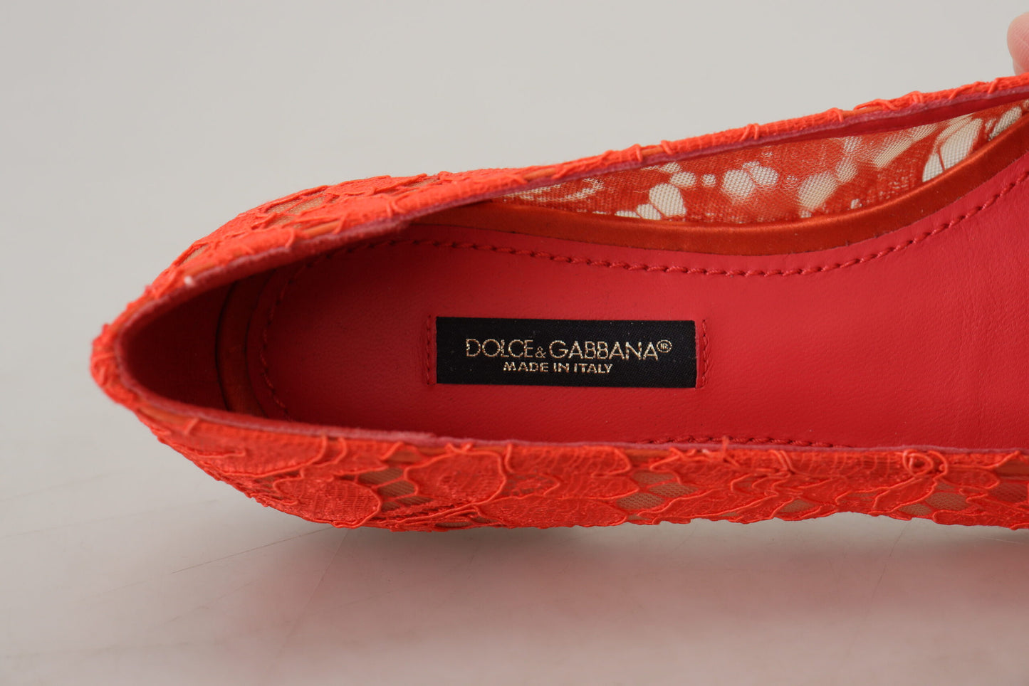 Dolce & Gabbana Zapatos planos Vally elegantes de encaje en rojo coral