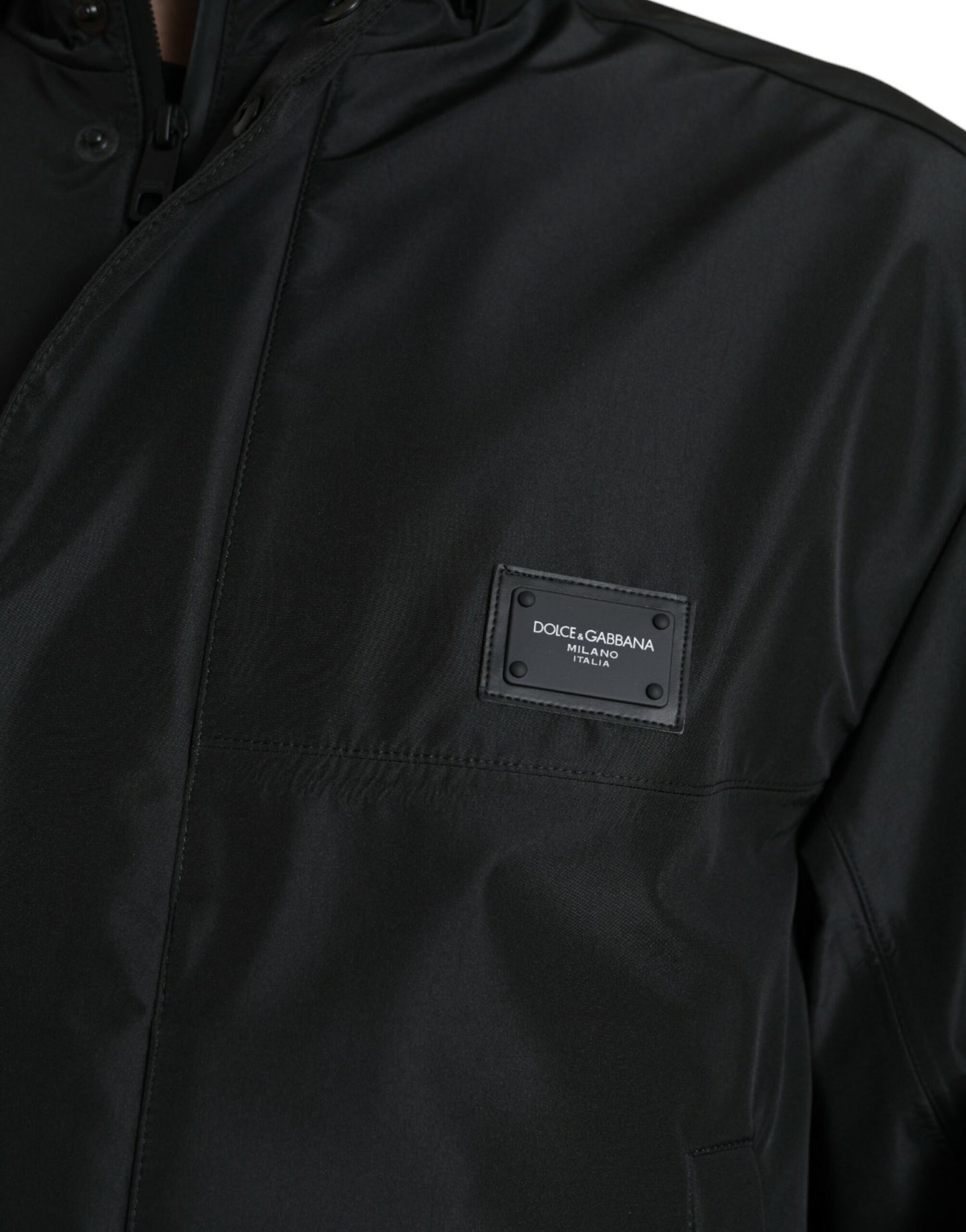 Dolce & Gabbana Sleek Black Windbreaker Jacket – IT48 | M par Dolce & Gabbana | Disponible sur Sandy Store ByNet