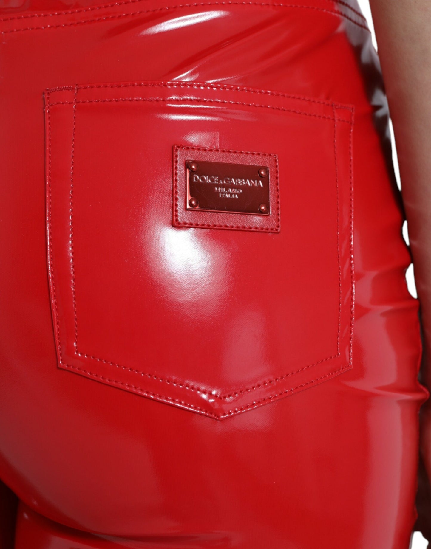 Dolce & Gabbana Pantalones pitillo rojos de cintura alta: elegantes y elegantes