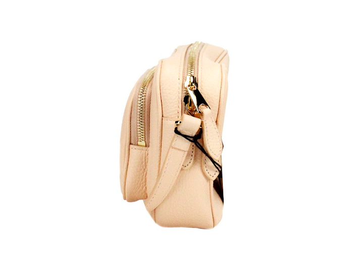Burberry Small Branded Peach Pink Grainy Leather Camera Crossbody Bag – par Burberry | Disponible sur Sandy Store ByNet