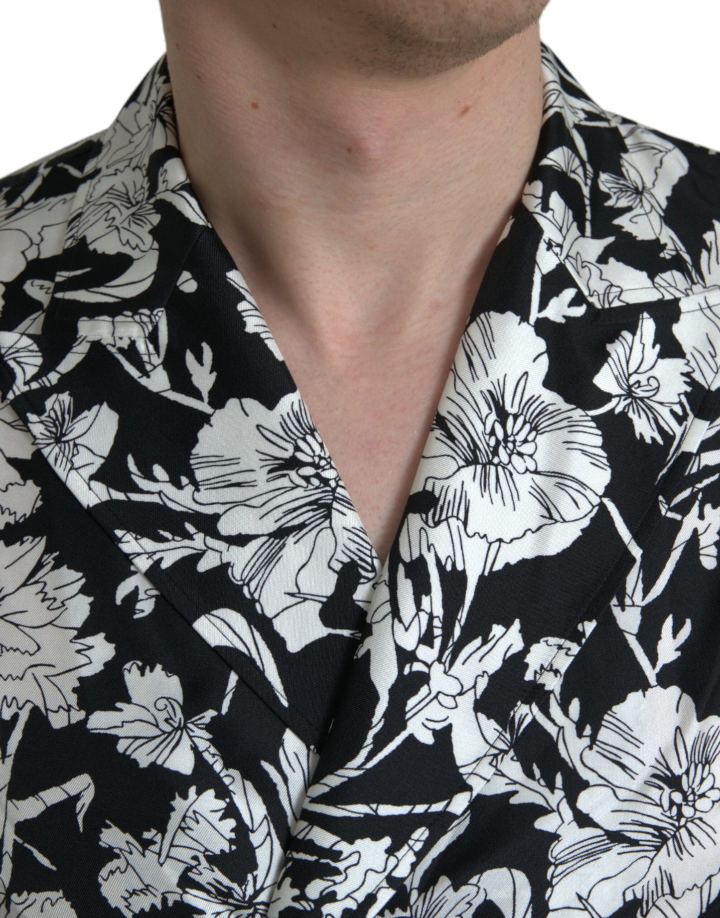 Dolce & Gabbana Camisa casual con botones florales en blanco y negro