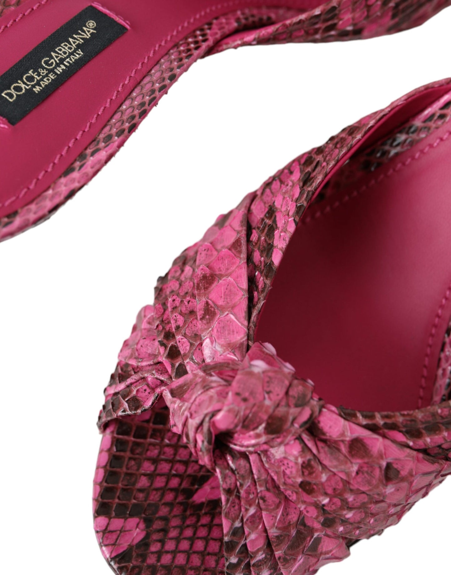 Dolce & Gabbana Zapatos tipo chanclas con tacón tipo gatito de cuero exótico rosa