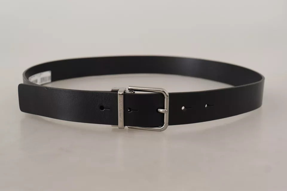 Dolce & Gabbana Cinturón con hebilla metálica grabada con logo en piel de becerro negra