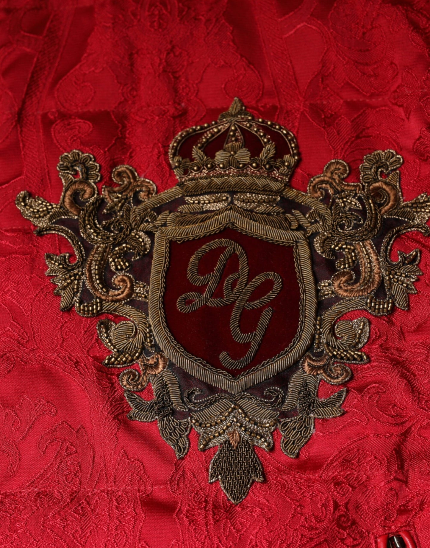 Dolce & Gabbana Chaqueta bomber acolchada roja con logo de corona dorada