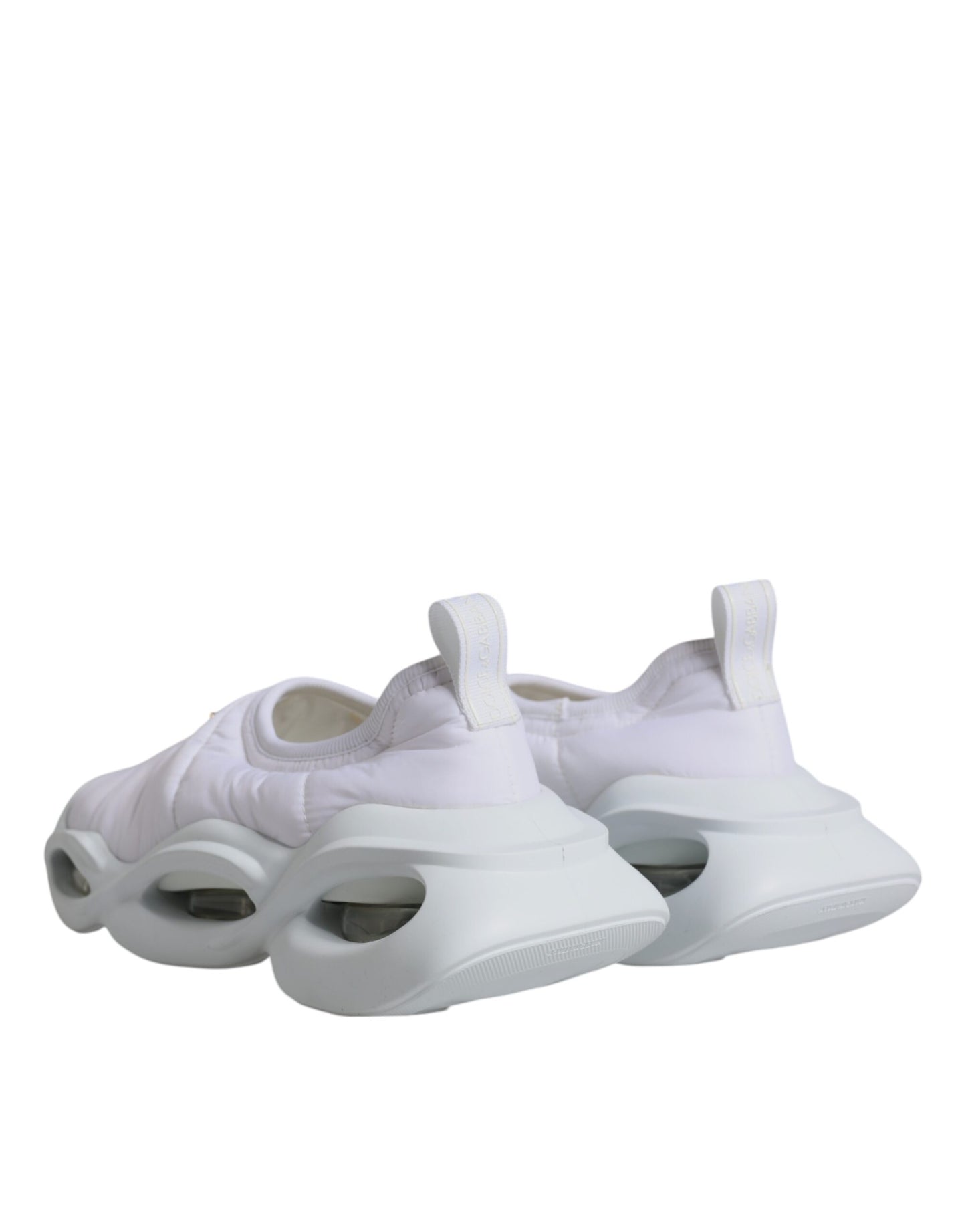 Dolce & Gabbana Zapatillas bajas de tela acolchada blanca Zapatos