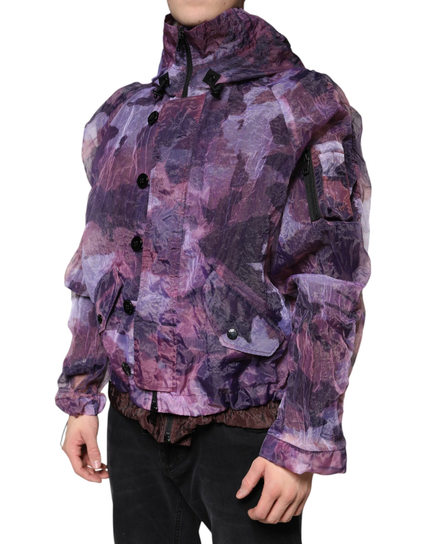 Chaqueta tipo blusón con capucha y estampado de camuflaje morado de Dolce & Gabbana para hombre