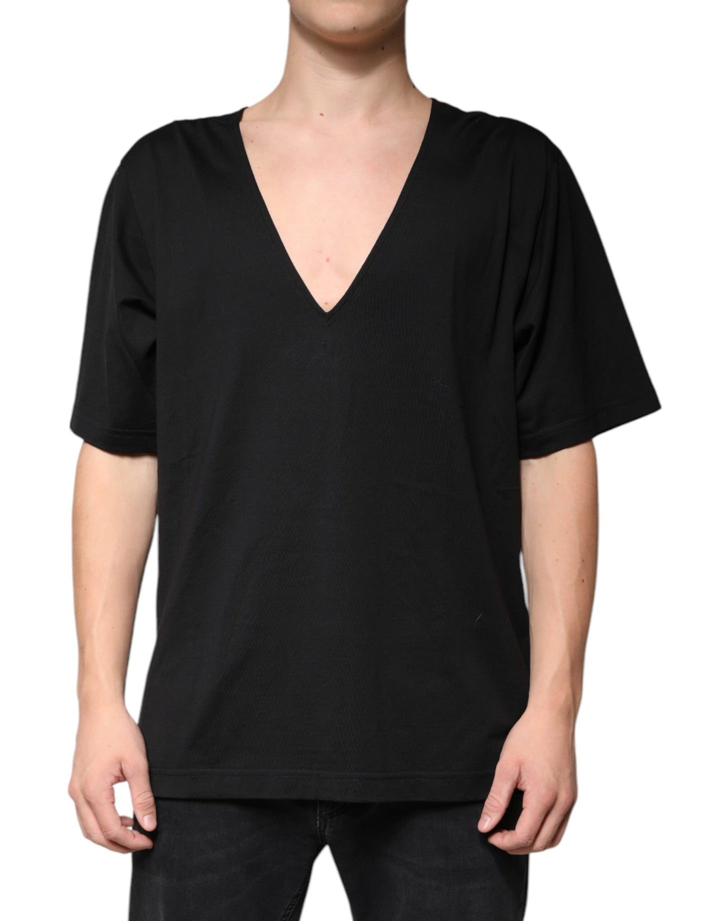 Dolce & Gabbana Black Cotton V - neck Short Sleeves T-shirt – IT54 | XL par Dolce & Gabbana | Disponible sur Sandy Store ByNet