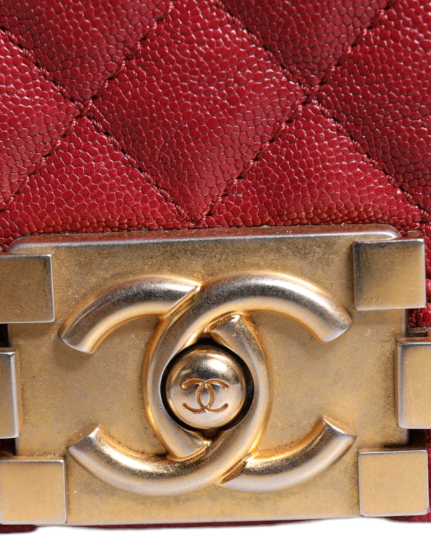 Bolso de hombro mediano Chanel de piel de cordero roja con doble cadena dorada