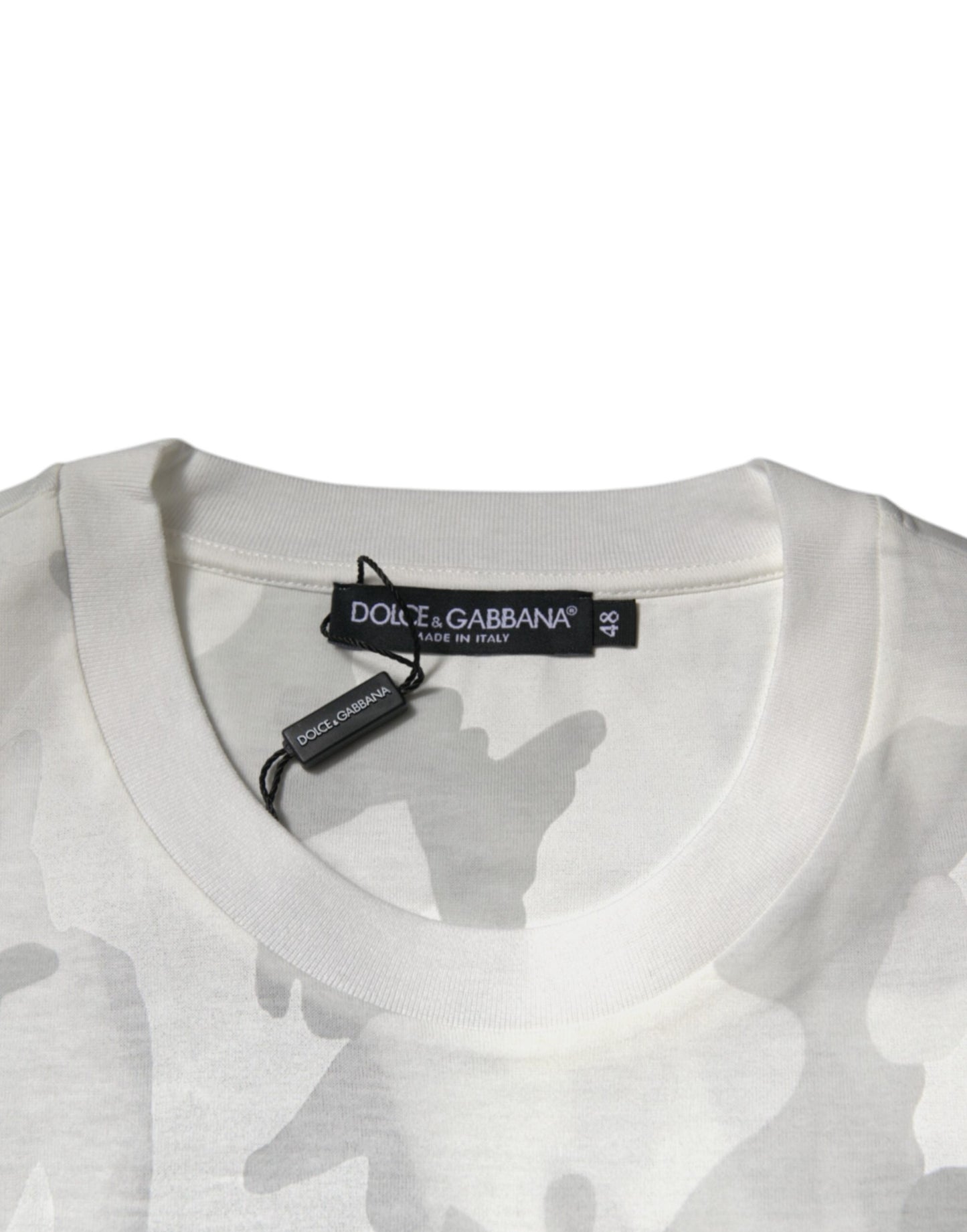Camiseta de algodón con cuello redondo y estampado de camuflaje blanco y gris de Dolce & Gabbana
