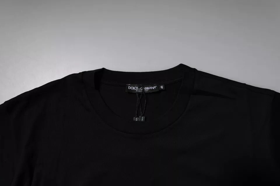 Dolce & Gabbana Black Logo Patch Cotton Crew Neck T-shirt – IT44 | XS par Dolce & Gabbana | Disponible sur Sandy Store ByNet