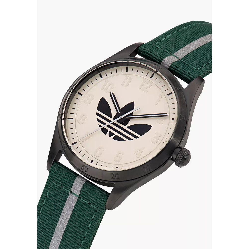 Adidas Green Fabric Watch – par Adidas | Disponible sur Sandy Store ByNet