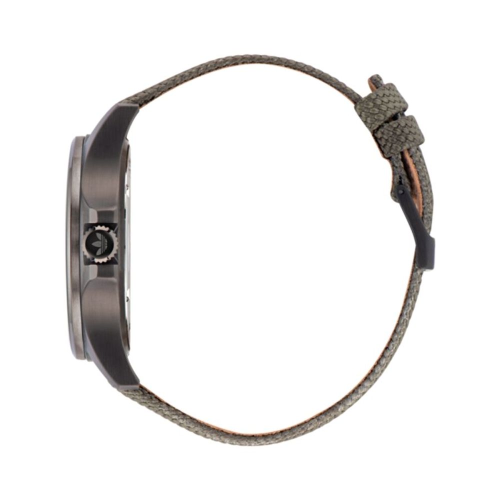 Adidas Green Fabric Watch – par Adidas | Disponible sur Sandy Store ByNet