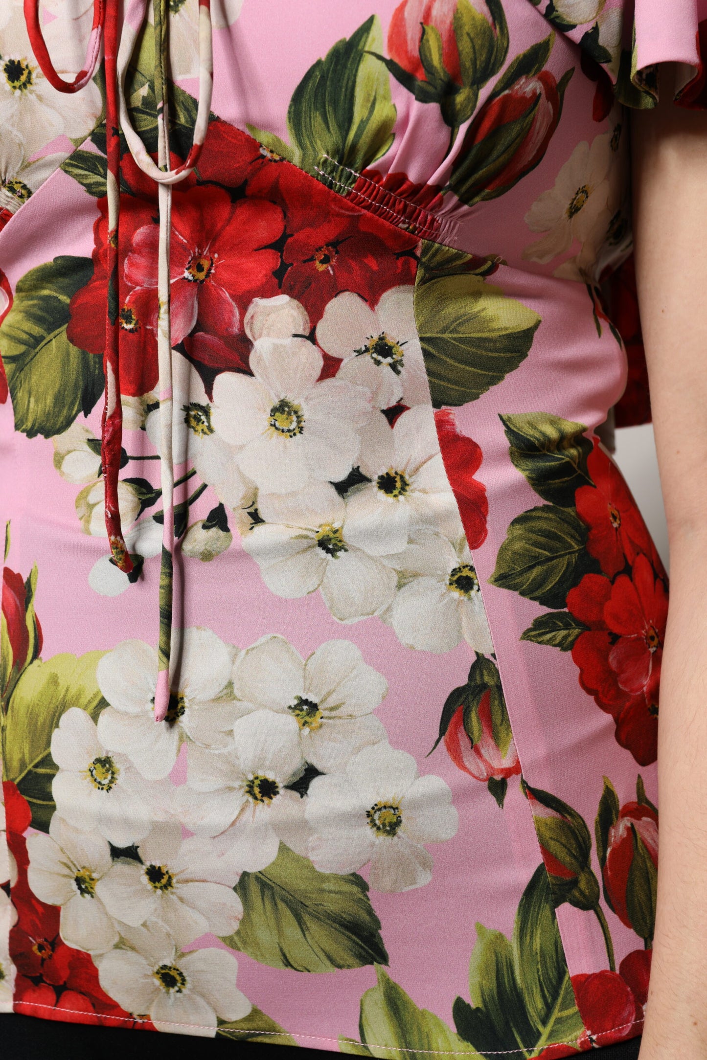 Blusa de manga corta de seda con estampado floral rosa de Dolce & Gabbana