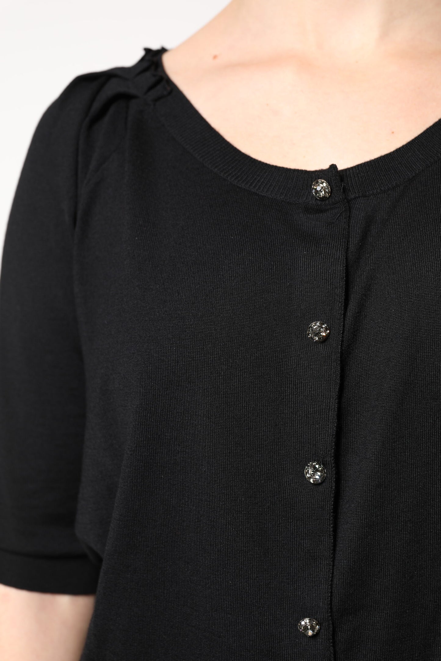 Blusa negra de manga corta con botones de Dolce & Gabbana
