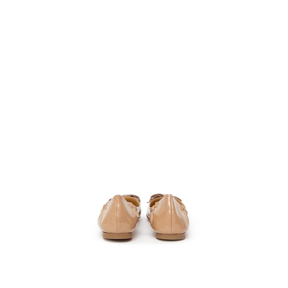 Christian Louboutin - Zapatos planos de charol beige