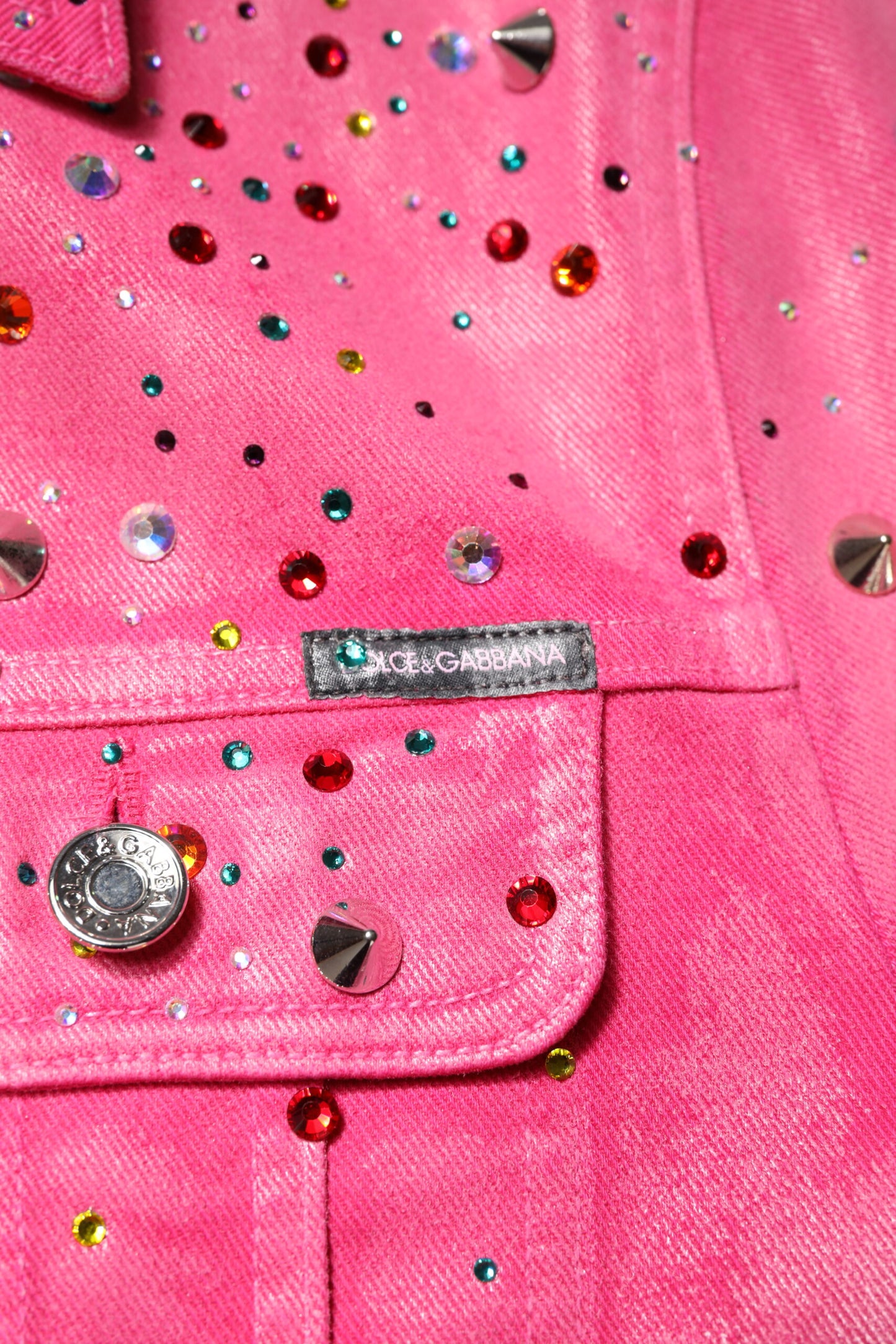 Chaqueta vaquera de algodón con cristales rosas de Dolce & Gabbana