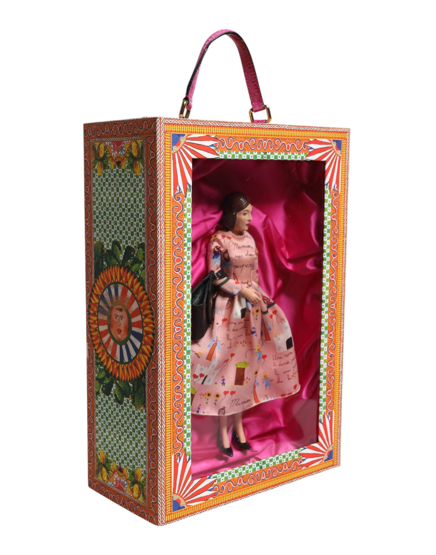 Poupées Dolce & Gabbana en céramique, porcelaine, cuir et robe rose