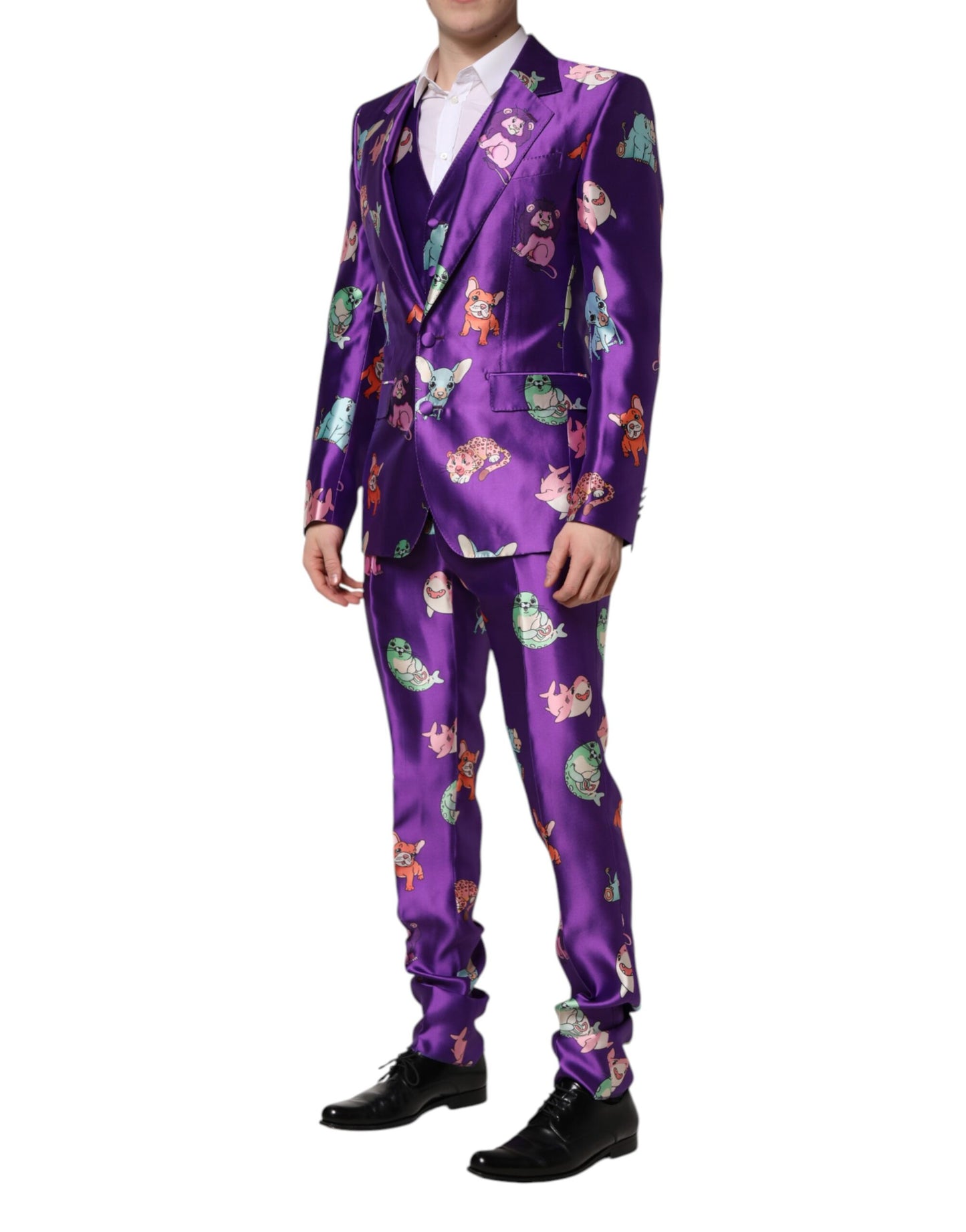 Traje de tres piezas con estampado animal de seda morado de Dolce & Gabbana