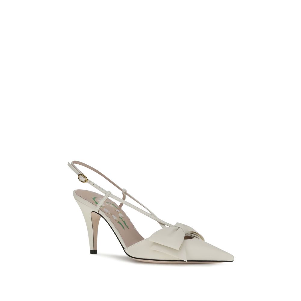 Zapatos de salón con tira trasera de Valentino Garavani