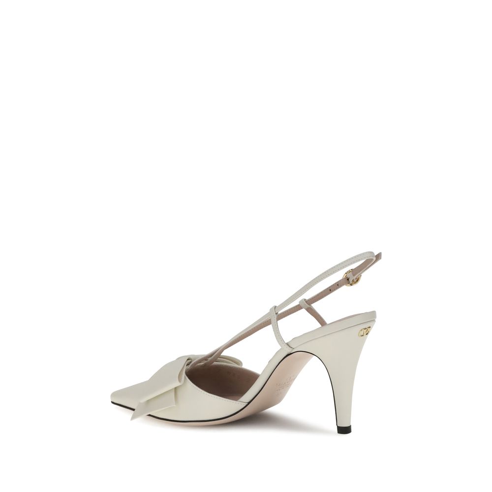 Zapatos de salón con tira trasera de Valentino Garavani