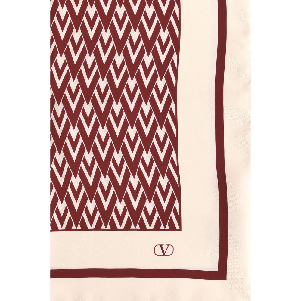 Pañuelo de seda All V de Valentino Garavani