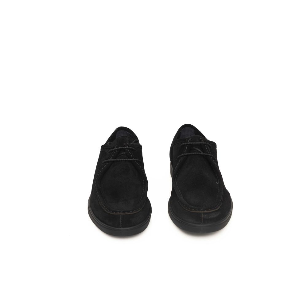 Cerruti 1881 Black Cowhide Shoe – EU41/US8 par Cerruti 1881 | Disponible sur Sandy Store ByNet