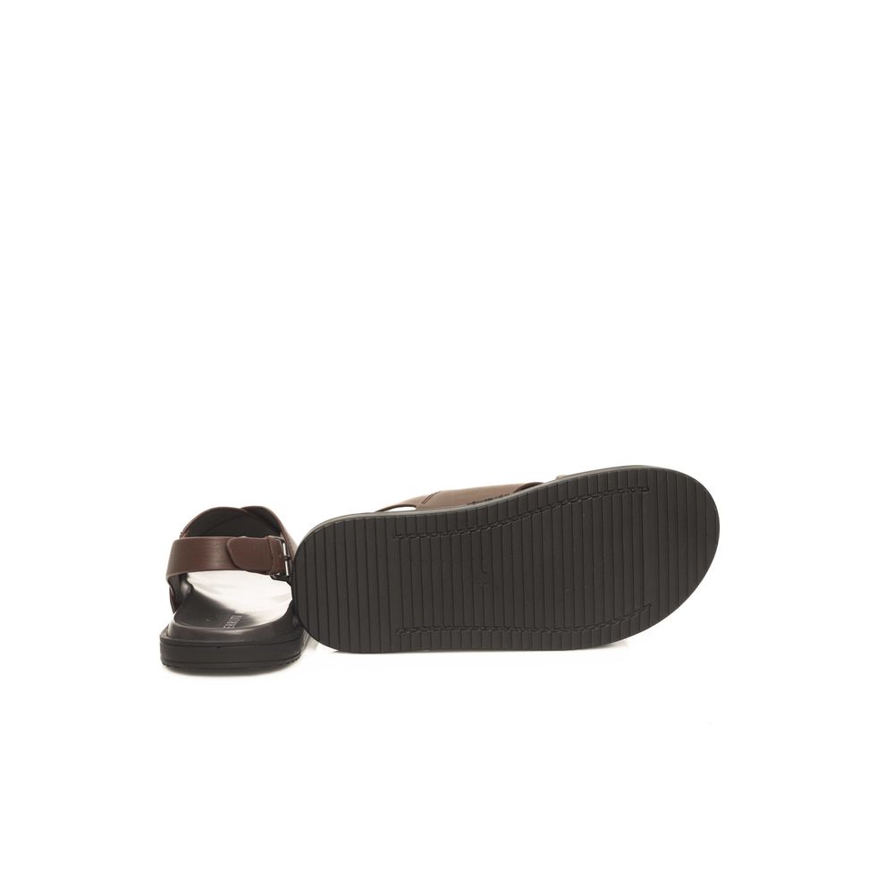 Cerruti 1881 Brown Cowhide Men Sandal – EU40/US7 par Cerruti 1881 | Disponible sur Sandy Store ByNet