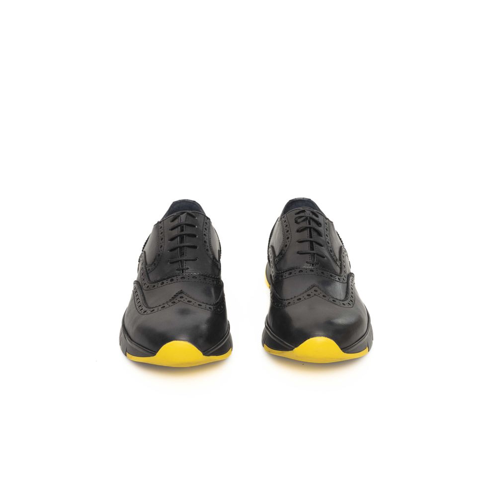 Cerruti 1881 Gray Cowhide Shoe – EU42/US9 par Cerruti 1881 | Disponible sur Sandy Store ByNet