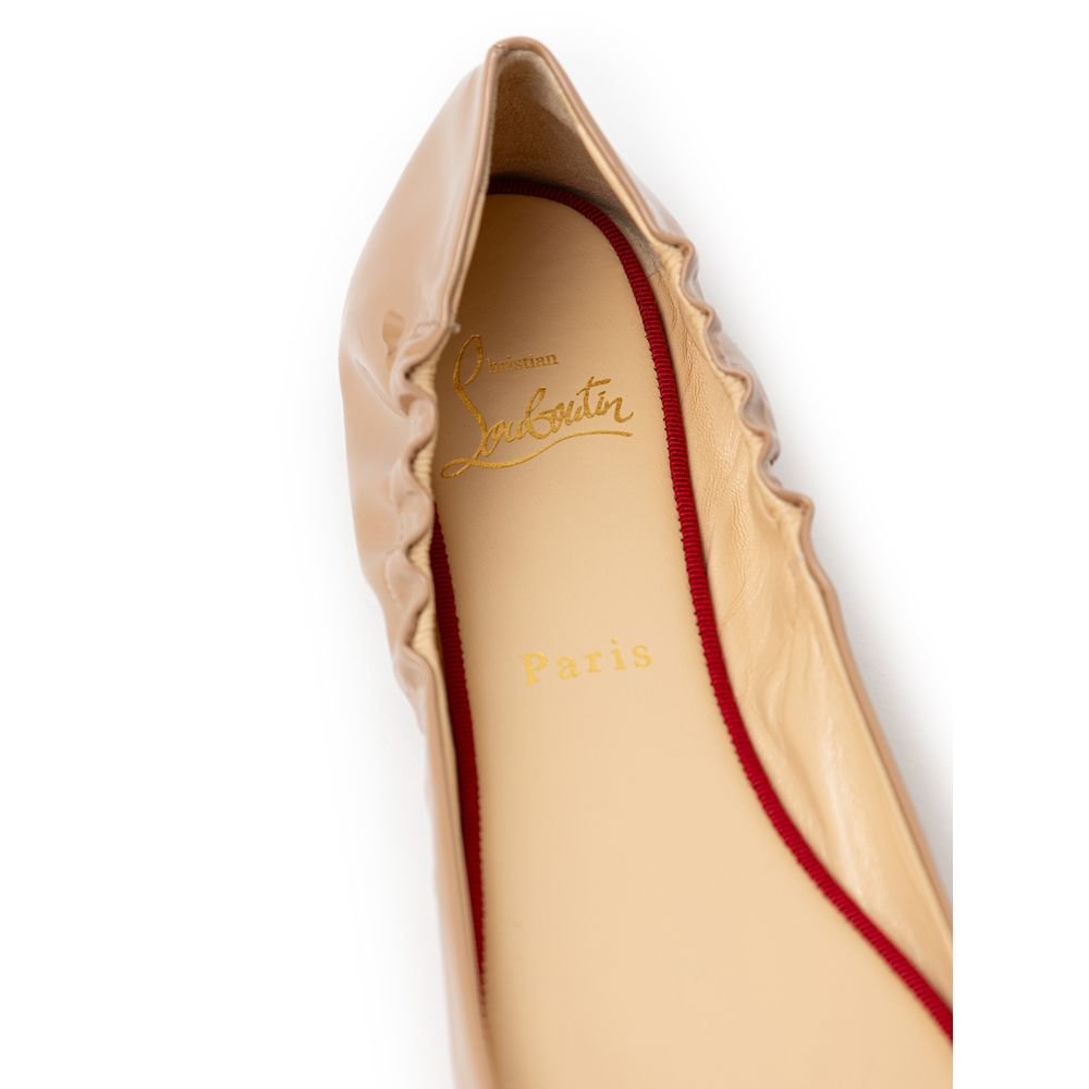Christian Louboutin Beige Patent Leather Flat Shoe - Sandy Store ByNet