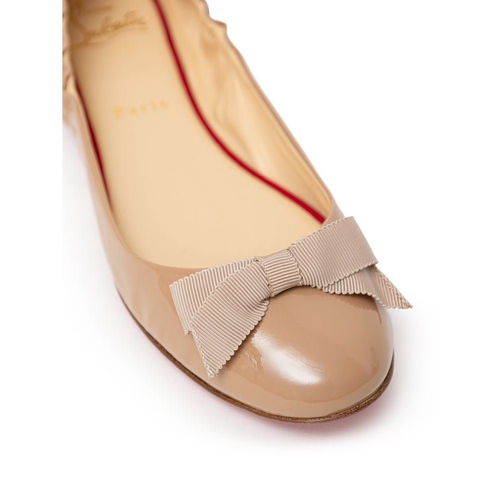 Christian Louboutin Beige Patent Leather Flat Shoe - Sandy Store ByNet