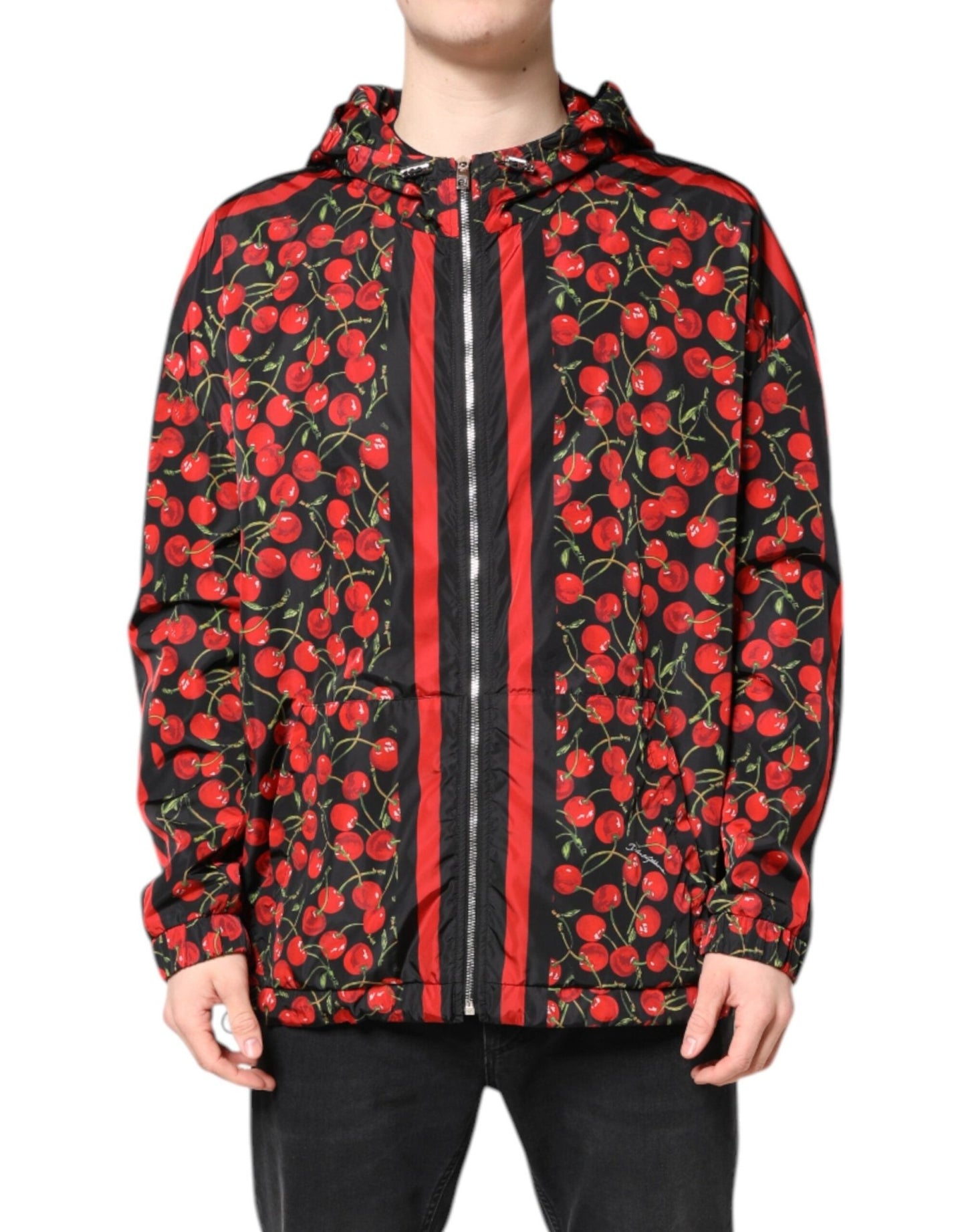 Dolce & Gabbana Black Cherry Print Hooded Windbreaker Jacket – IT50 | L par Dolce & Gabbana | Disponible sur Sandy Store ByNet