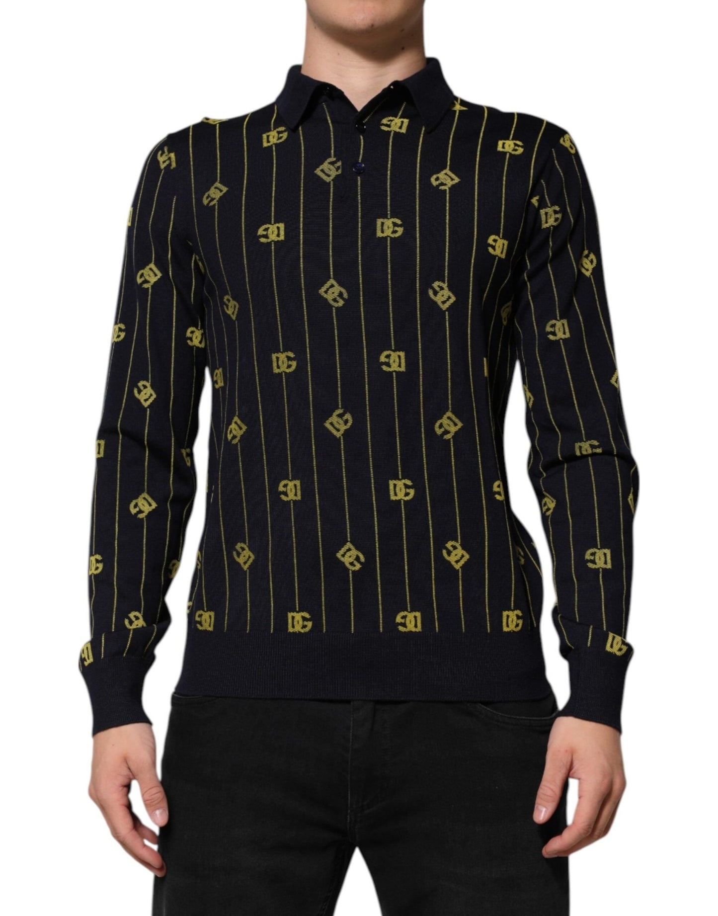 Dolce & Gabbana Black Logo Jacquard Knitted Polo Shirt T-shirt – IT48 | M par Dolce & Gabbana | Disponible sur Sandy Store ByNet