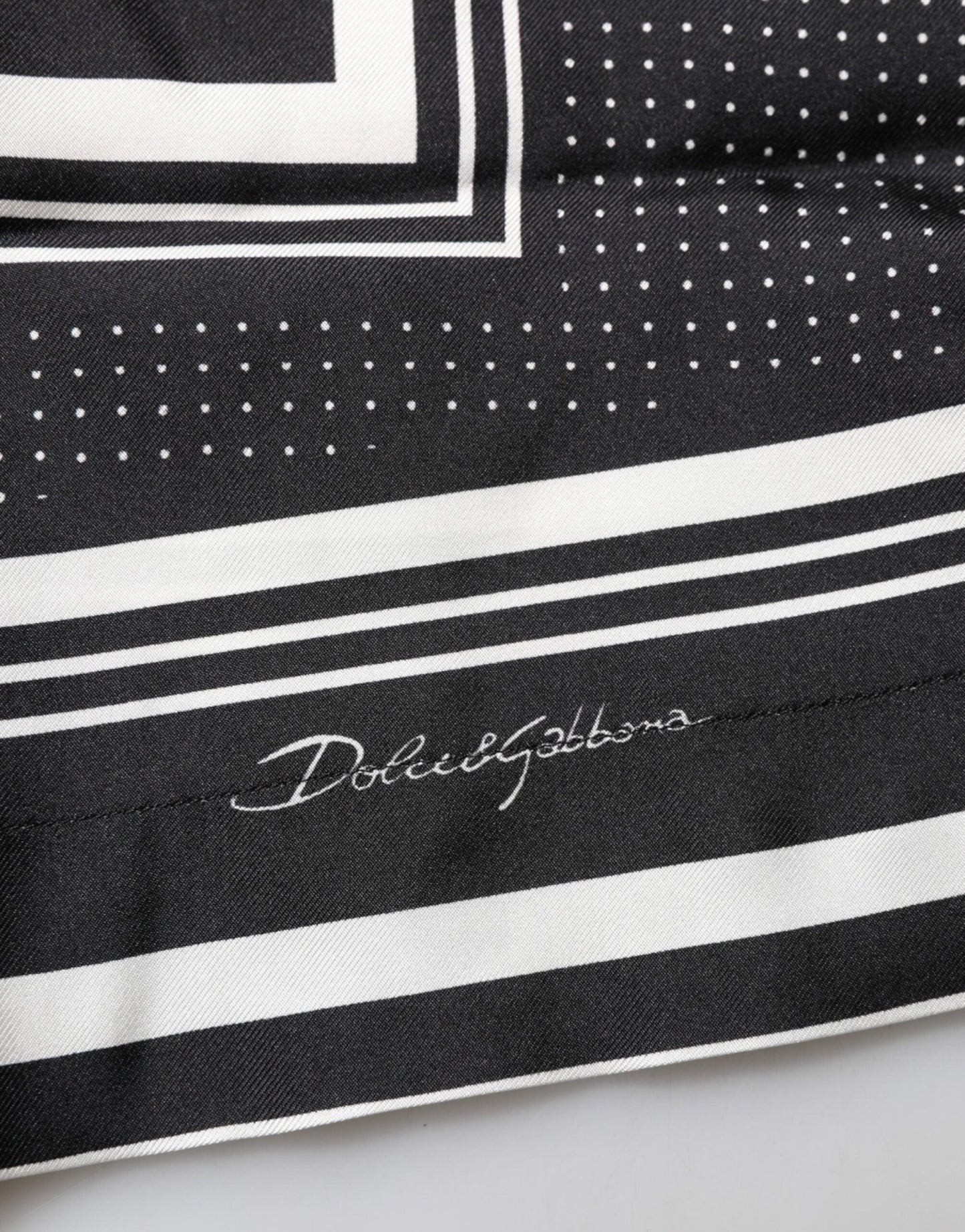 Dolce & Gabbana Black White StripeDot Print Casual Polo Shirt – IT38 | XS par Dolce & Gabbana | Disponible sur Sandy Store ByNet