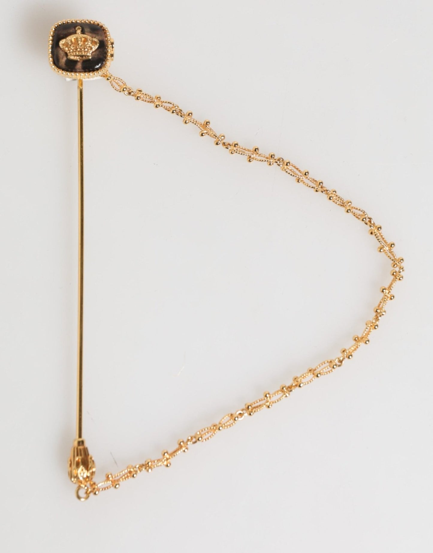 Dolce & Gabbana DG Crown Gold Chain Mens Accessories Brooch Lapel Pin – par Dolce & Gabbana | Disponible sur Sandy Store ByNet