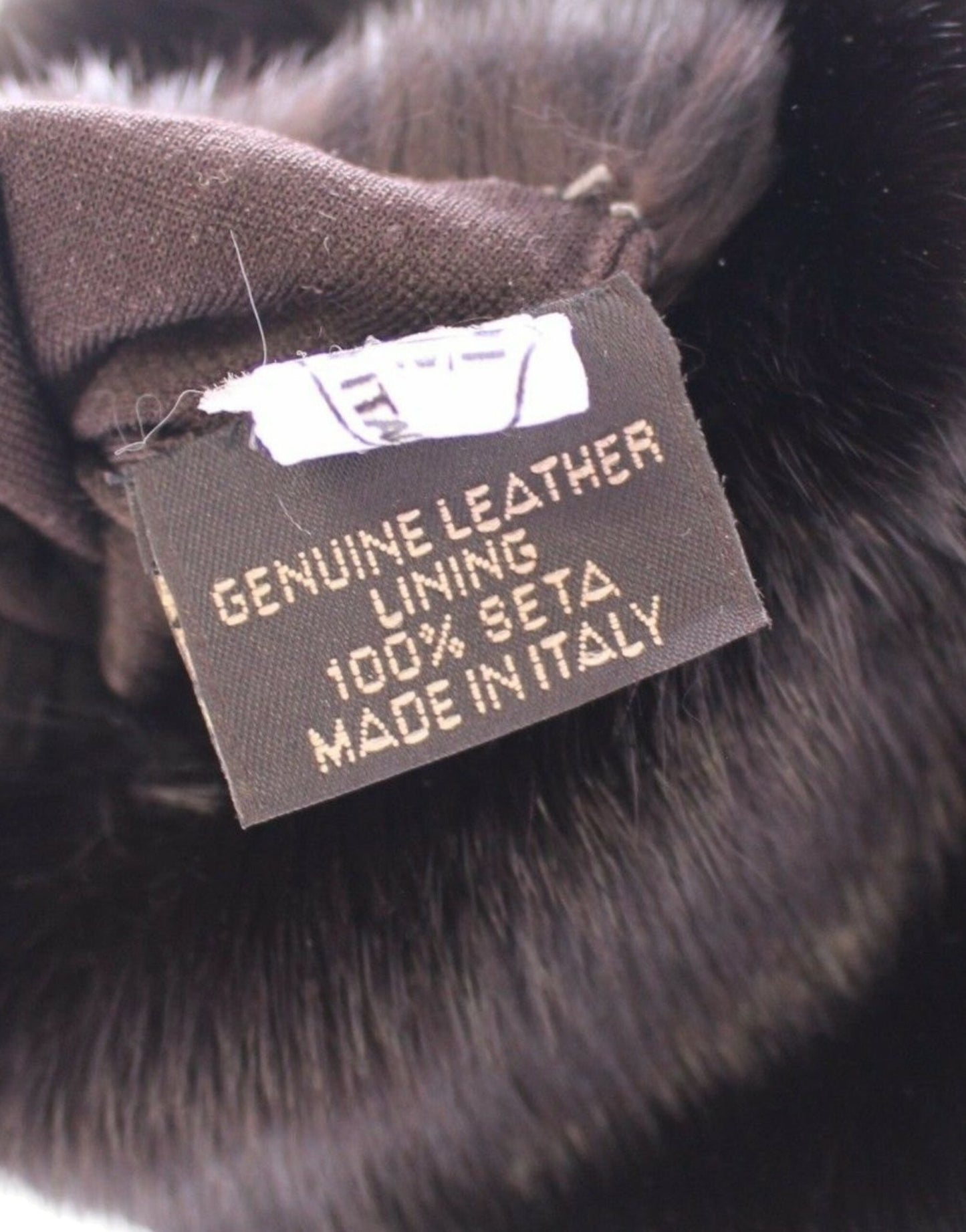 Dolce & Gabbana Elegant Elbow Length Purple Fur Gloves - Sandy Store ByNet