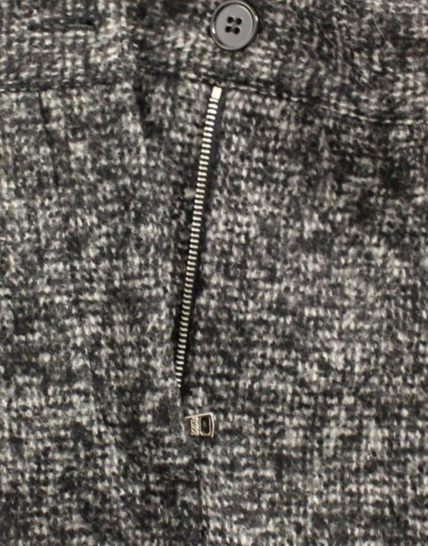Dolce & Gabbana Elegant Gray Alpaca Blend Shorts - Sandy Store ByNet