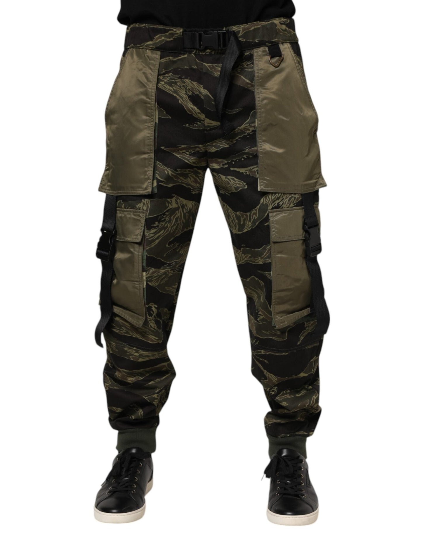 Dolce & Gabbana Multicolor Cargo Camouflage Pants – IT50 | L par Dolce & Gabbana | Disponible sur Sandy Store ByNet