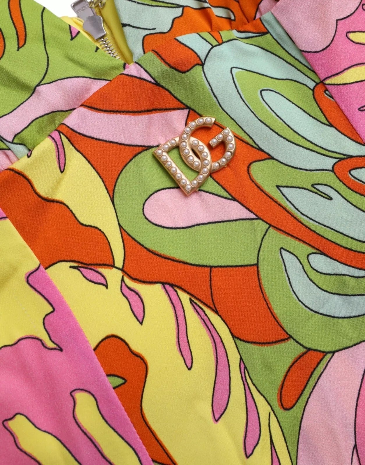 Dolce & Gabbana Multicolor Floral Silk Flared Mini Dress – IT40|S par Dolce & Gabbana | Disponible sur Sandy Store ByNet